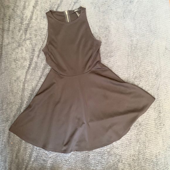 LBD with Sexy mesh panels - Picture 1 of 7